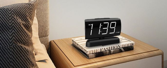 New LED 90-degree Rotating Clock (Color: White)